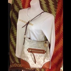 Michael Kors signature jet set shoulder bag